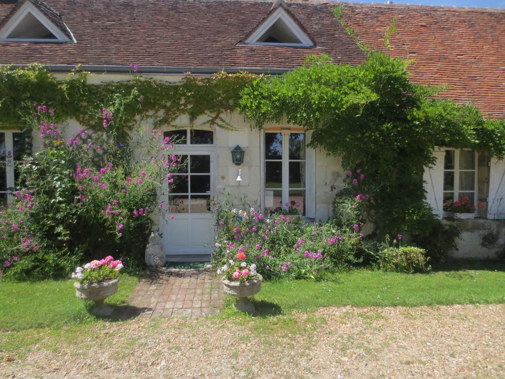 Le Clos Du Golf Dame-Marie-les-Bois Exterior foto